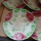10 assiettes très anciennes en barbotine 