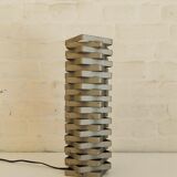 Lampe de table "tour carrée" en fer, 1970