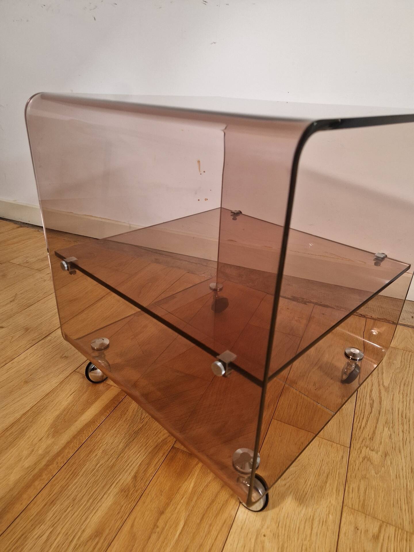 Rolling dessert trolley in Altuglas by Michel Dumas for Roche Bobois.