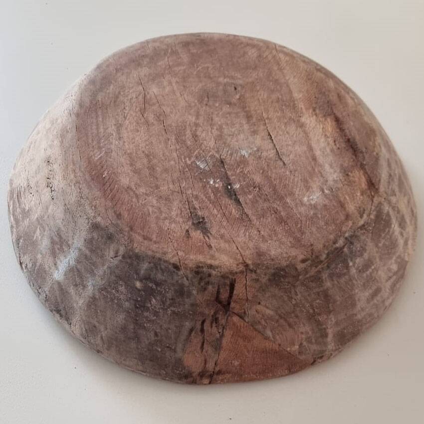 Old wooden Indian parat / tray.