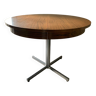Round formica table