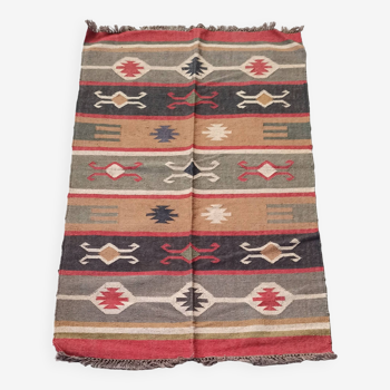 Kilim rug in jute and cotton. 125cm x 195cm