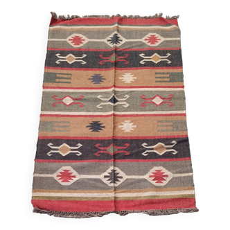 Kilim rug in jute and cotton. 125cm x 195cm