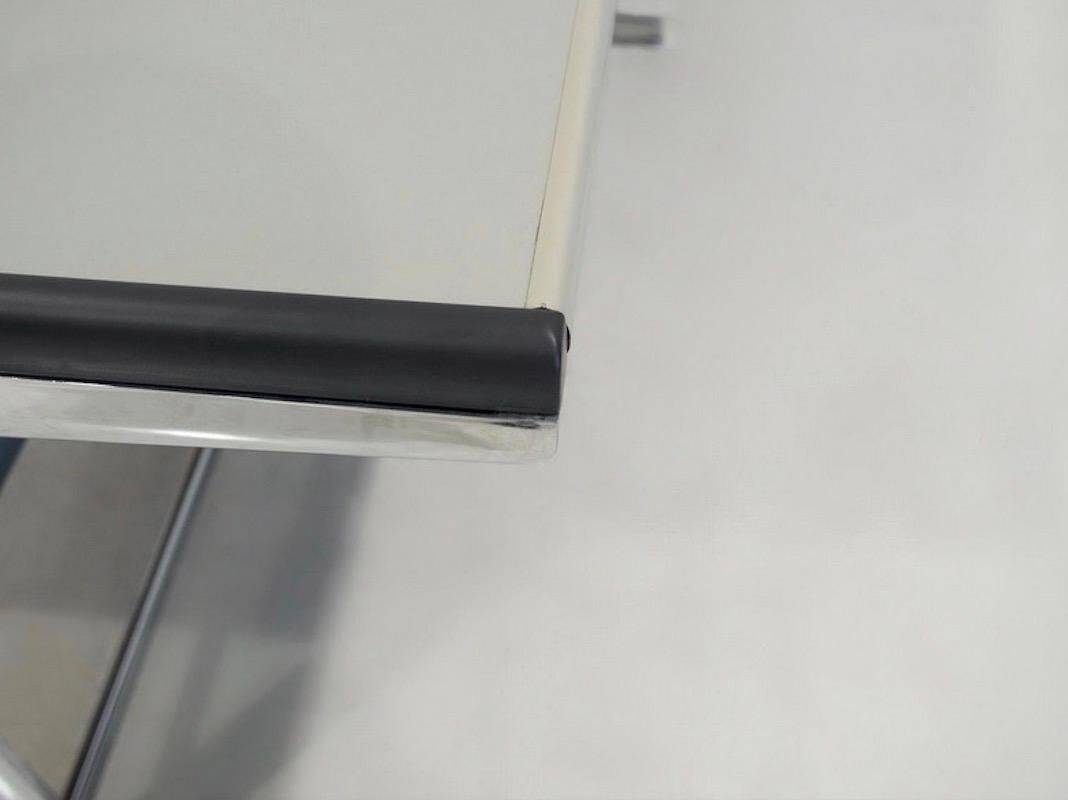 Bureau Action de George Nelson & Robert Propst pour Herman Miller