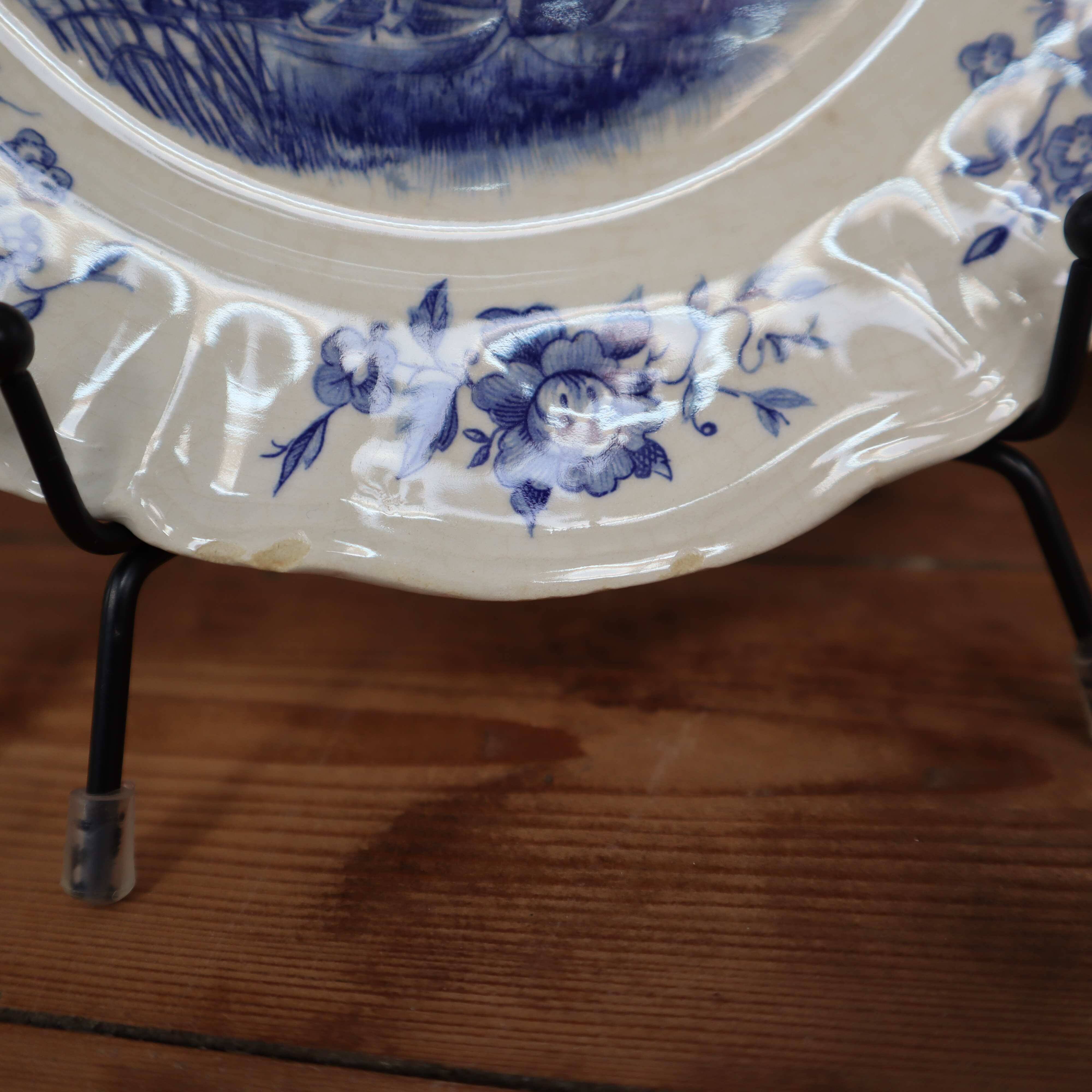 2 assiettes à dessert Sarreguemines modèle Romantic