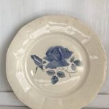 Set of 11 Digoin flat plates, blue rose patterns