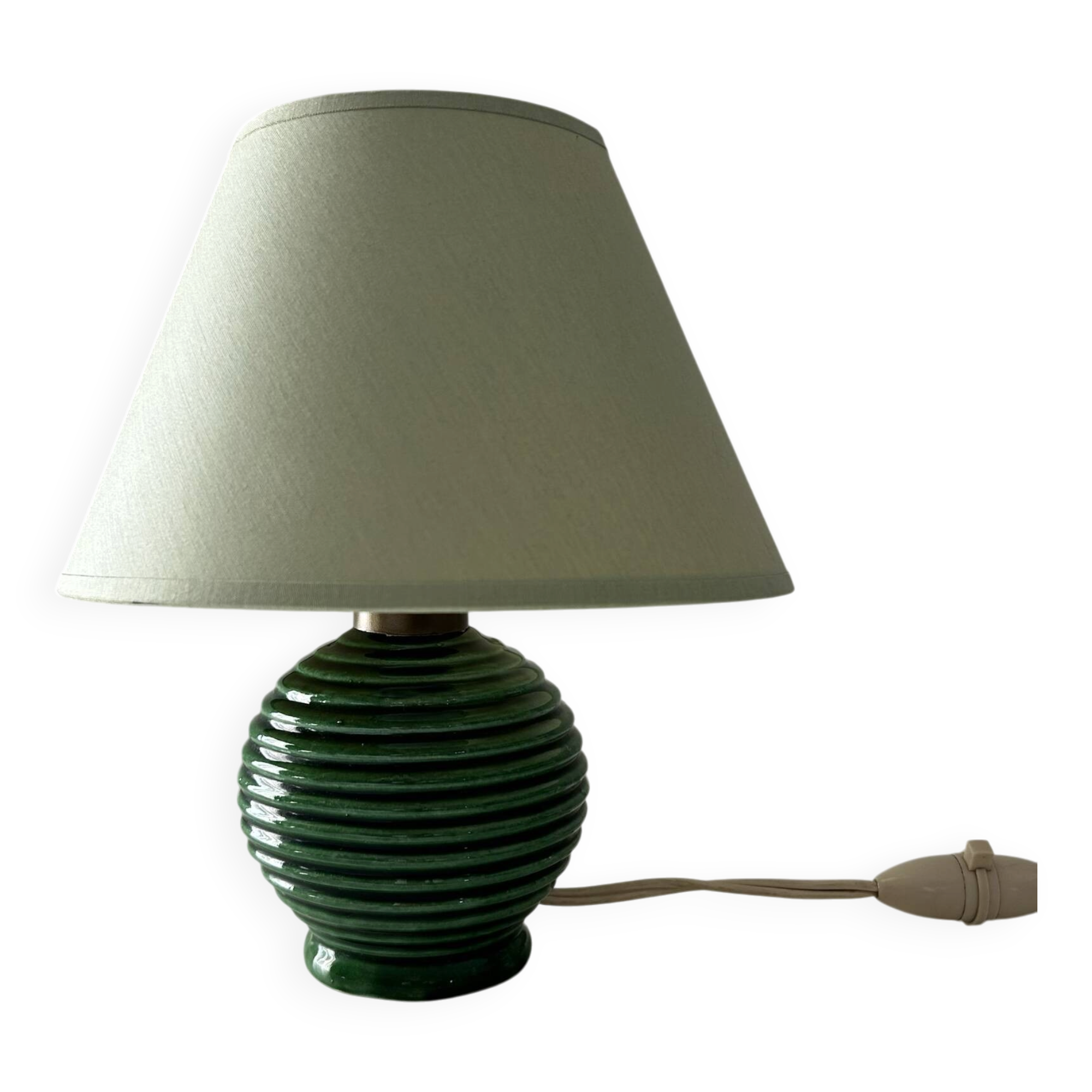 Emerald green ceramic ball lamp