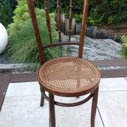 Chaise bistrot Fischel avec assise cannée vintage années 20/40