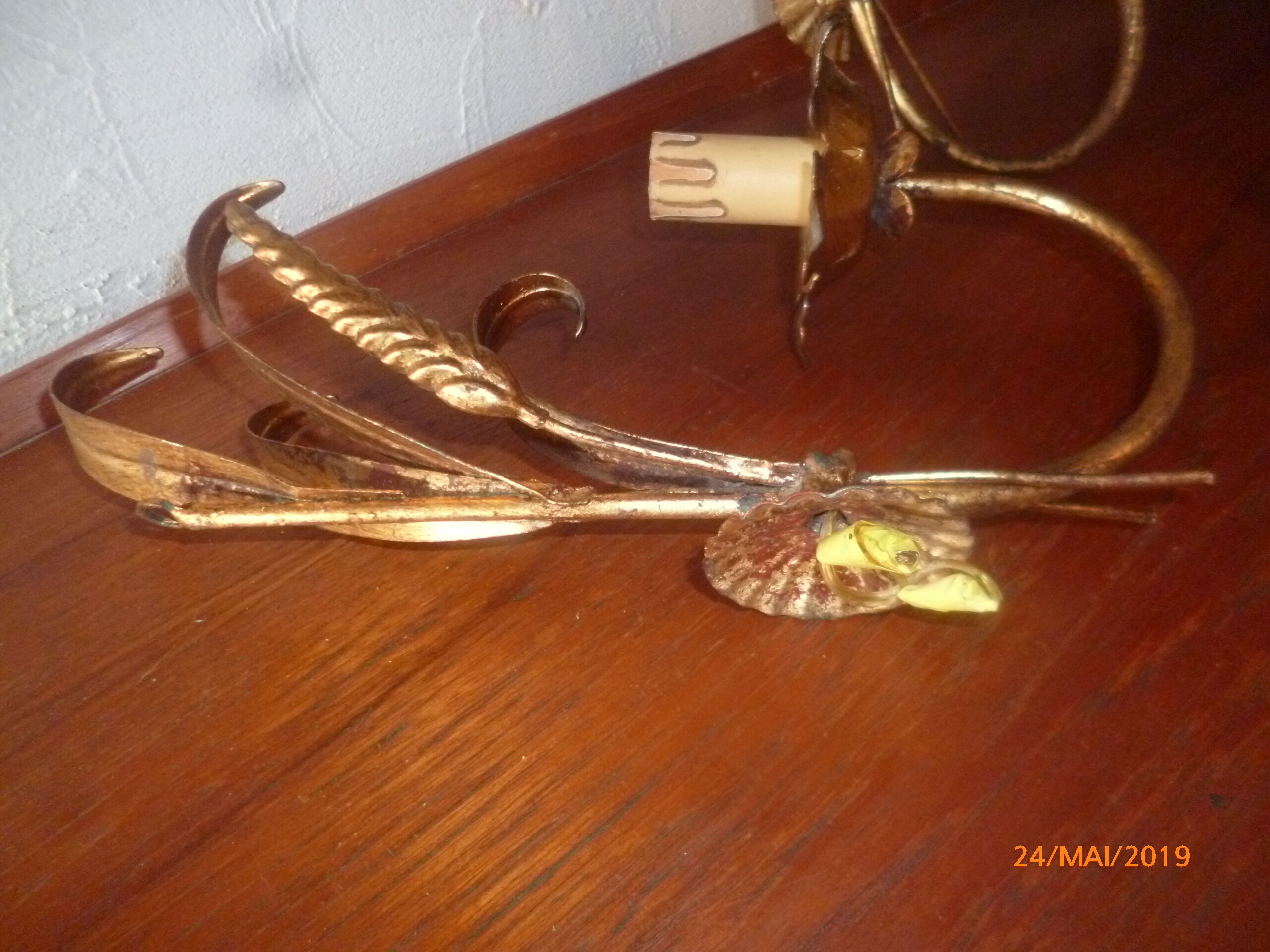 2 wall sconces Golden EPIs of ble 1950 1960