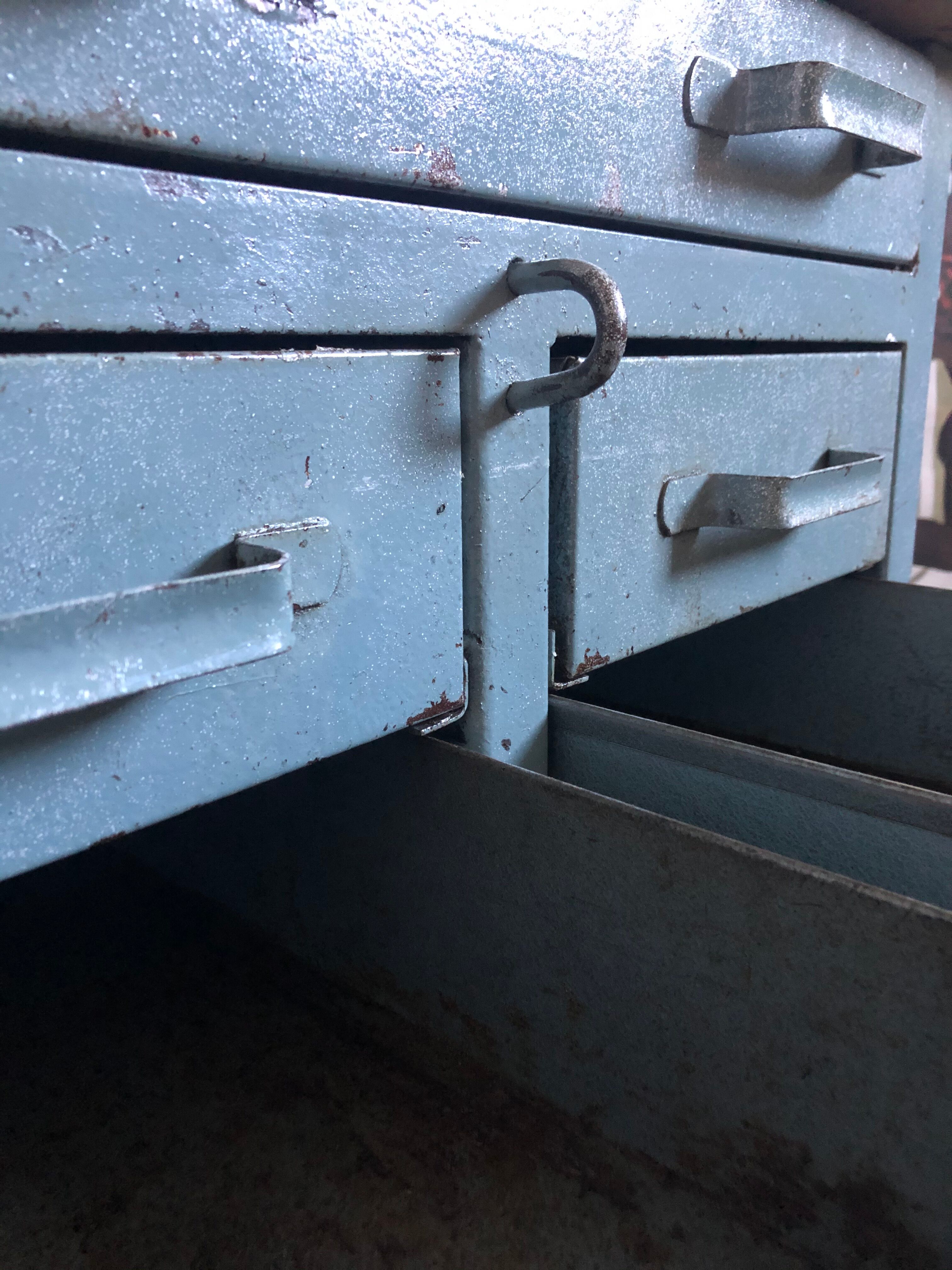 Workshop furniture with drawers, metal and wood