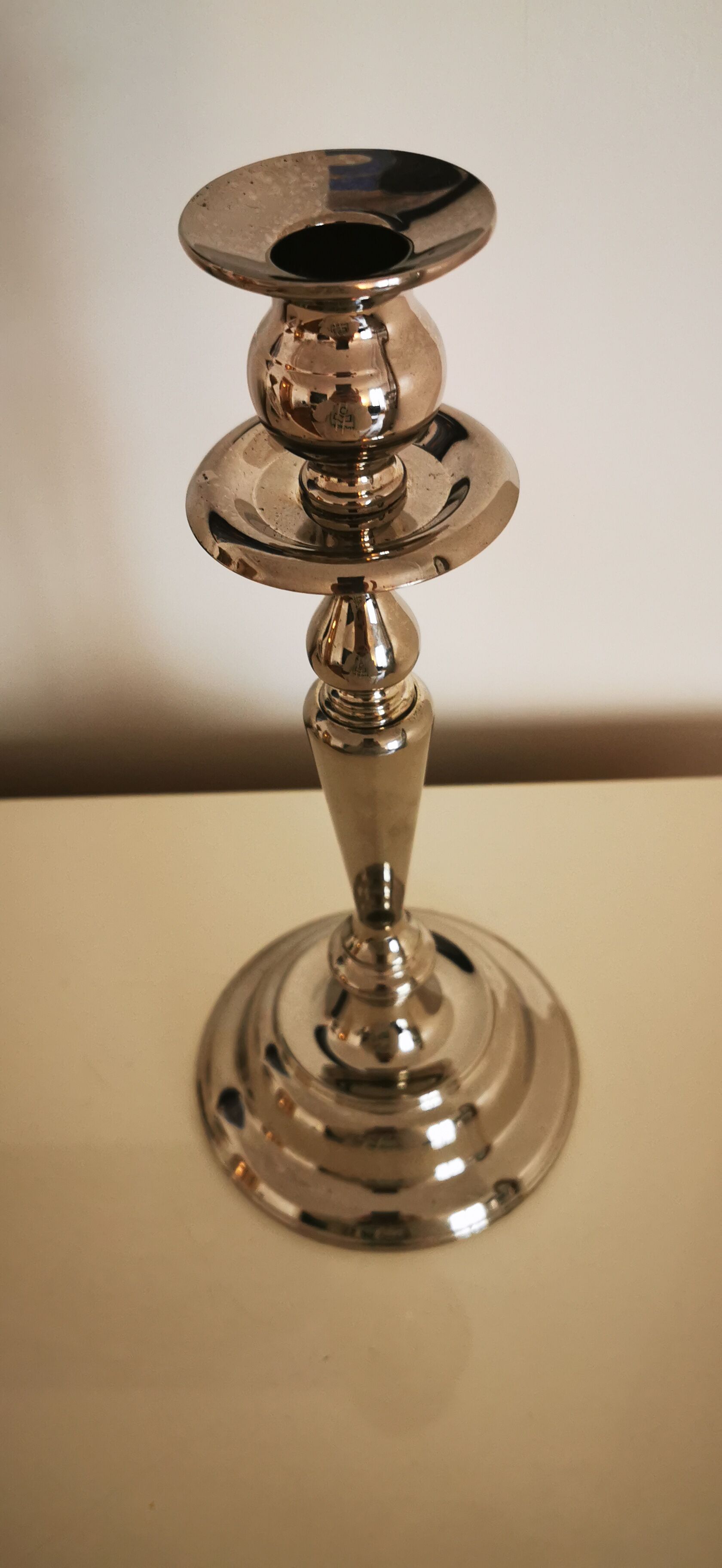 Bougeoir ancien en argent