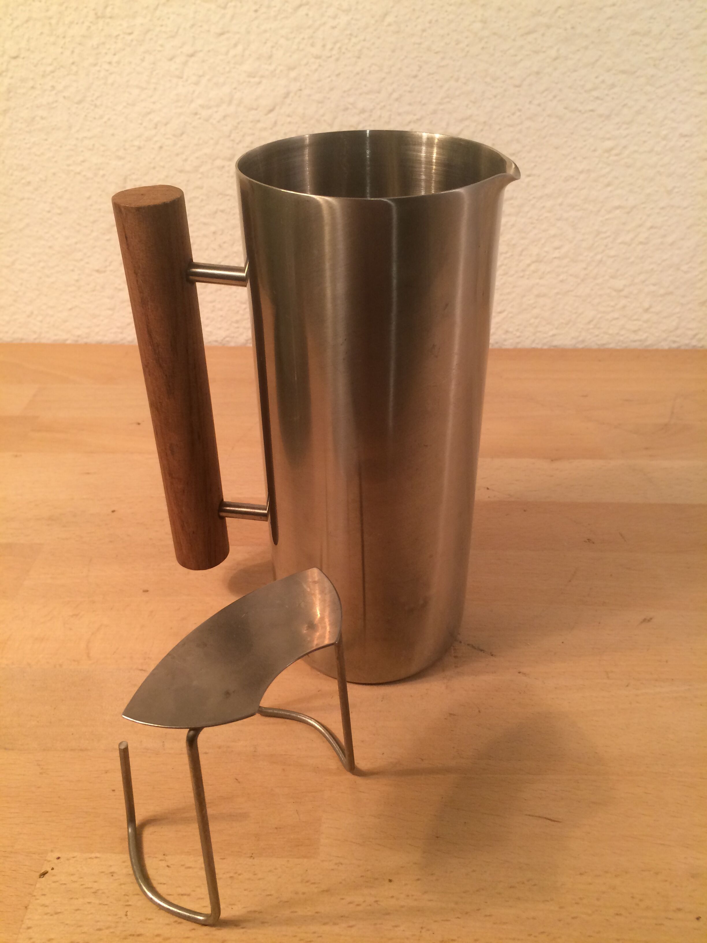 Scandinavian pitcher by Guy Degrenne stainless steel and wood