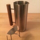 Pichet scandinave par Guy Degrenne inox et bois