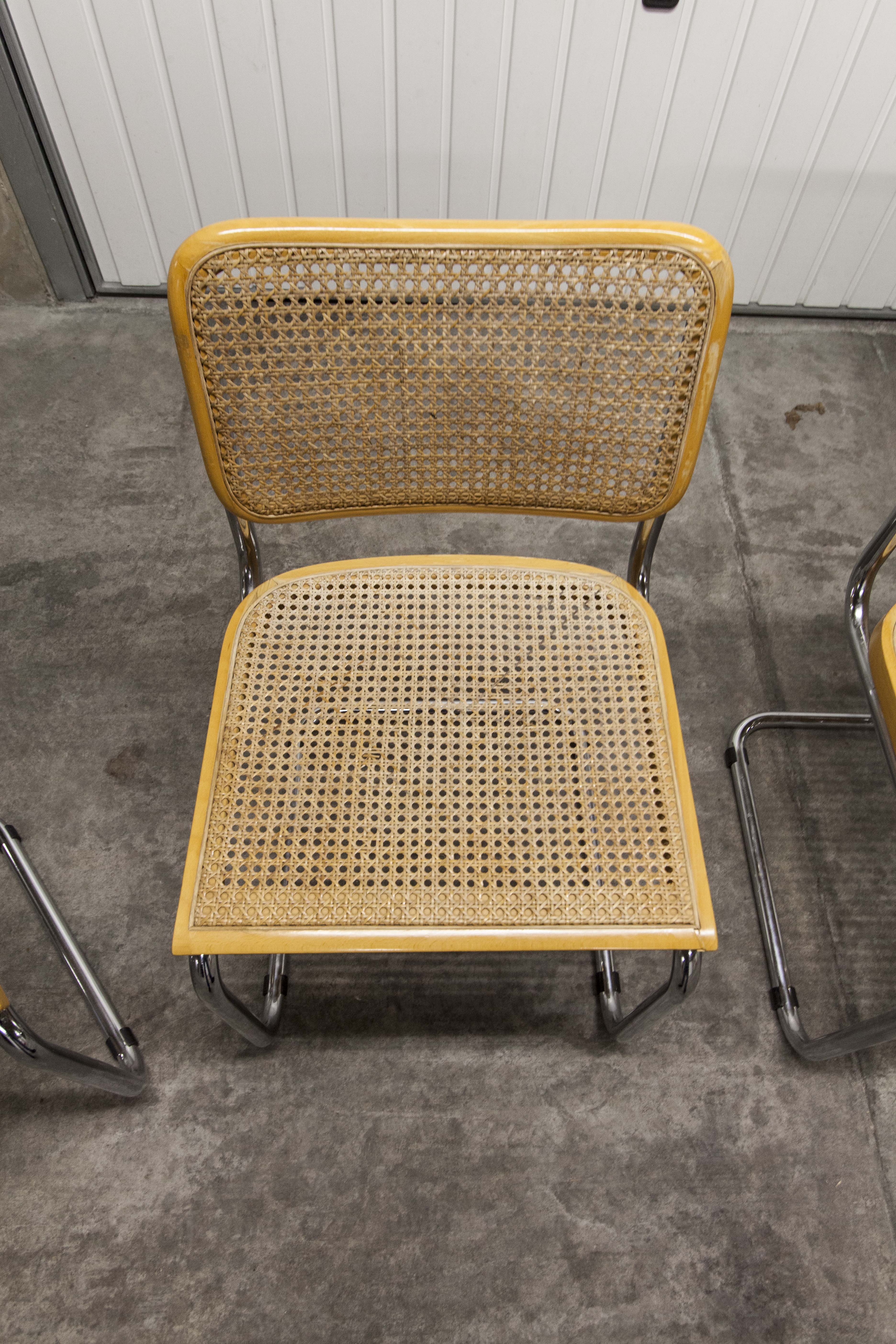 Set of 4 chairs B32 par Marcel Breuer
