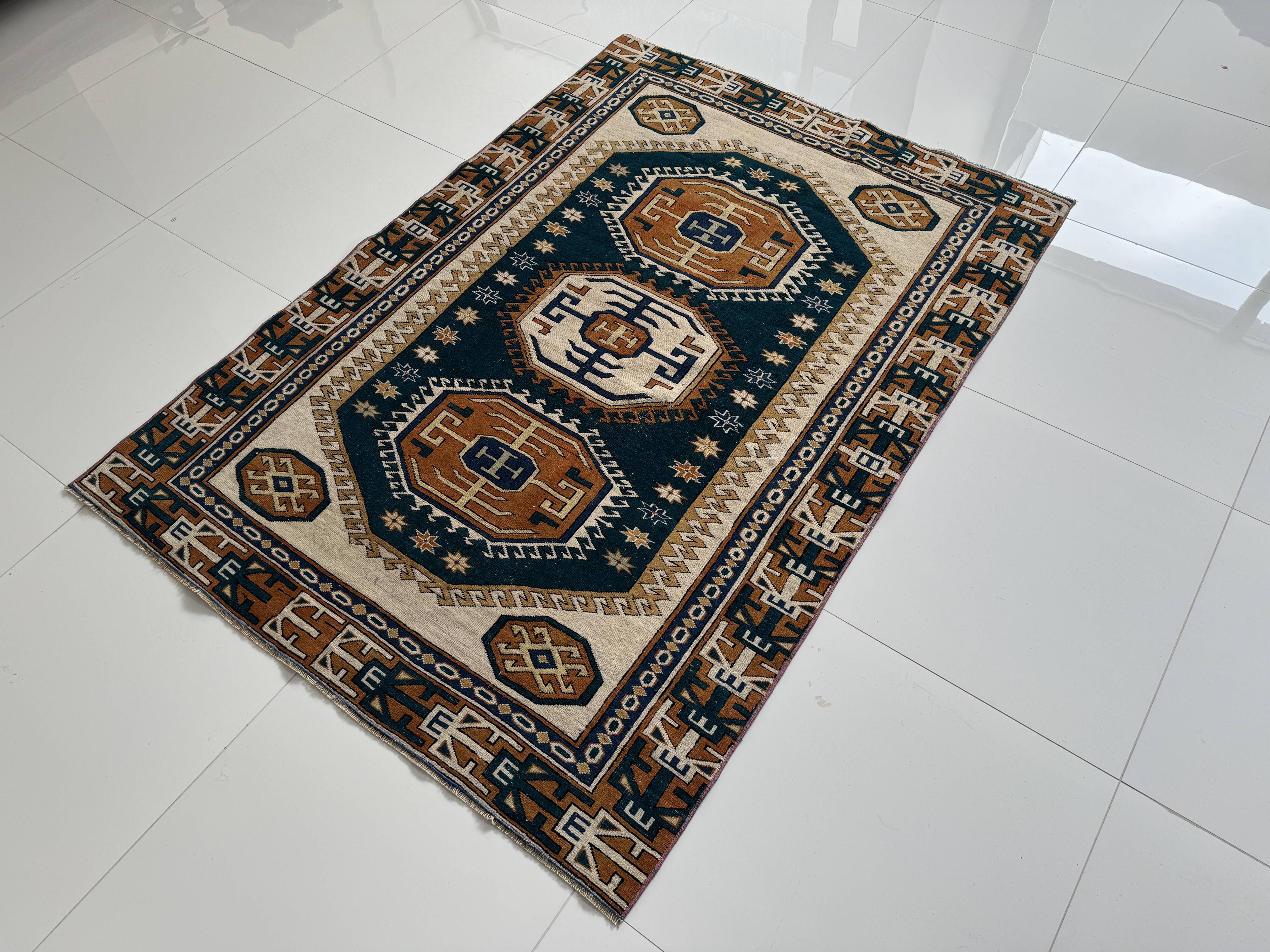 Tapis Oushak moderne en laine douce fait main, tapis vintage turc,