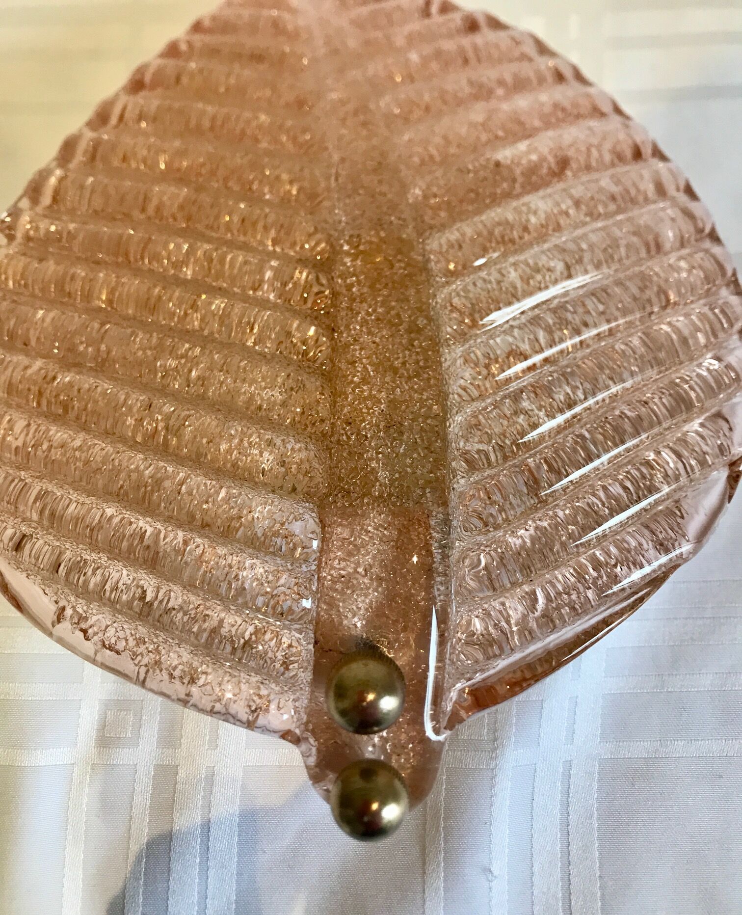 Glass sheet wall lamp