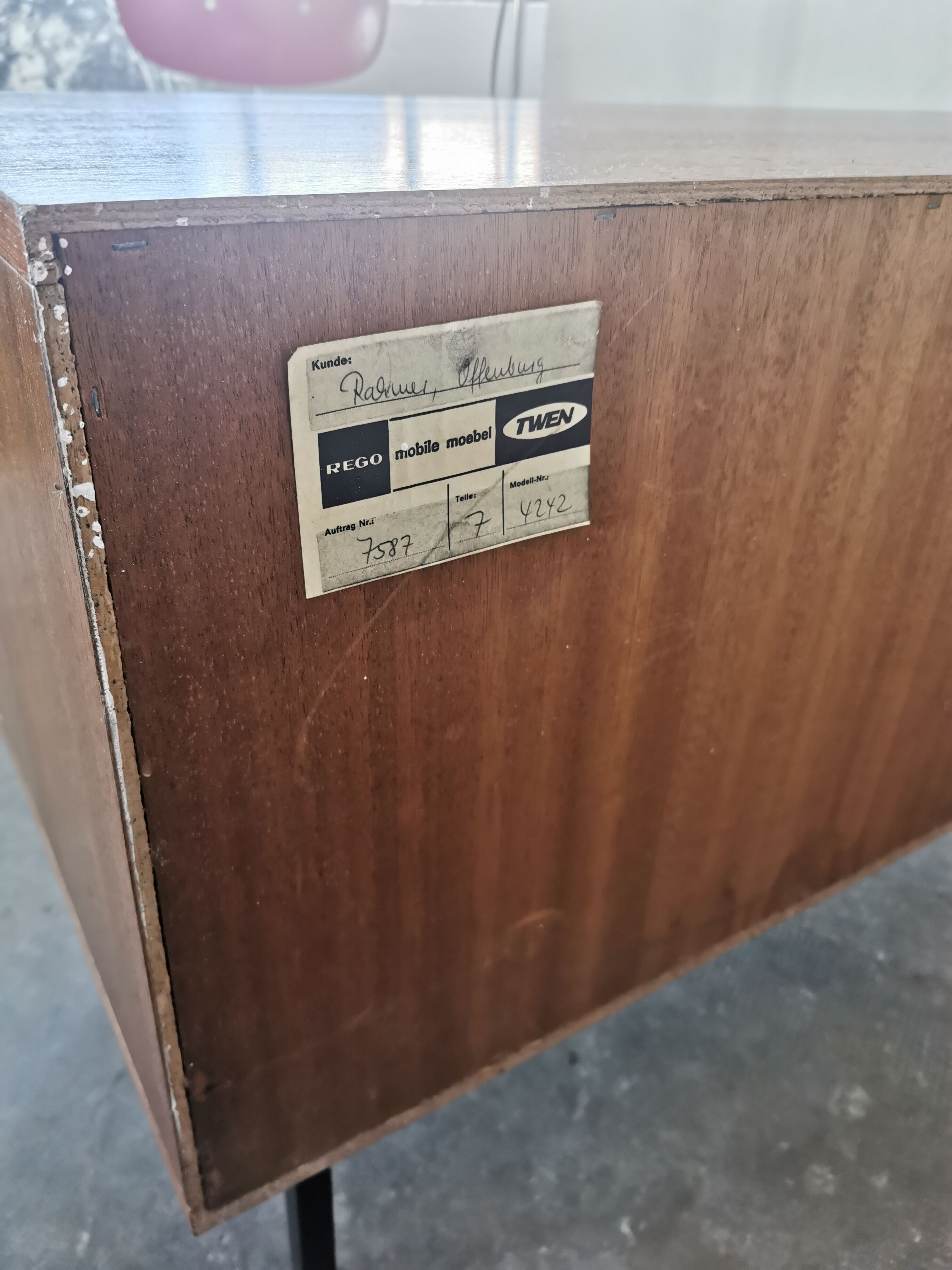Buffet portes coulissantes en teck de Gunther Renkel pour Rego
