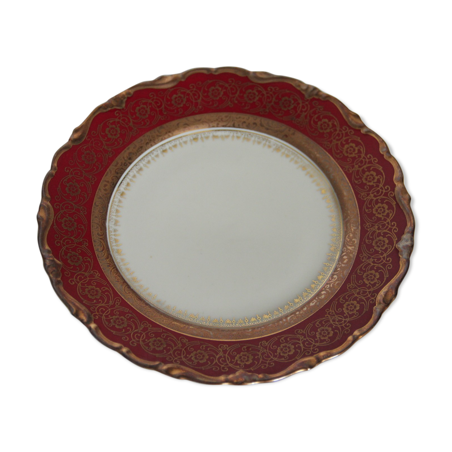Bavarian porcelain dessert plate, garnet and gold floral rinses