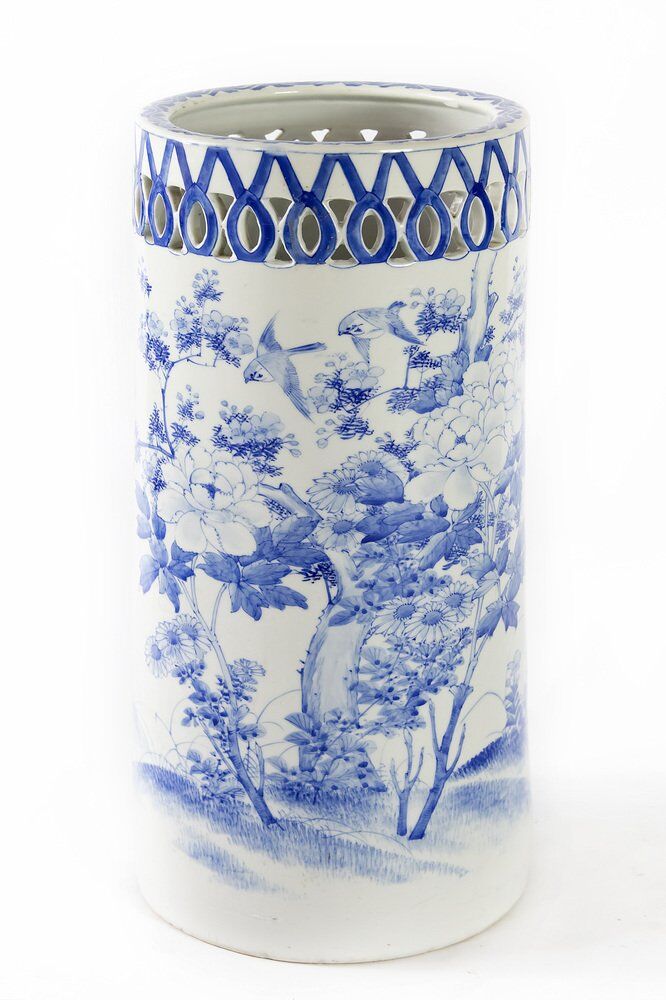 Chinese hand painted ceramic umbrella stand