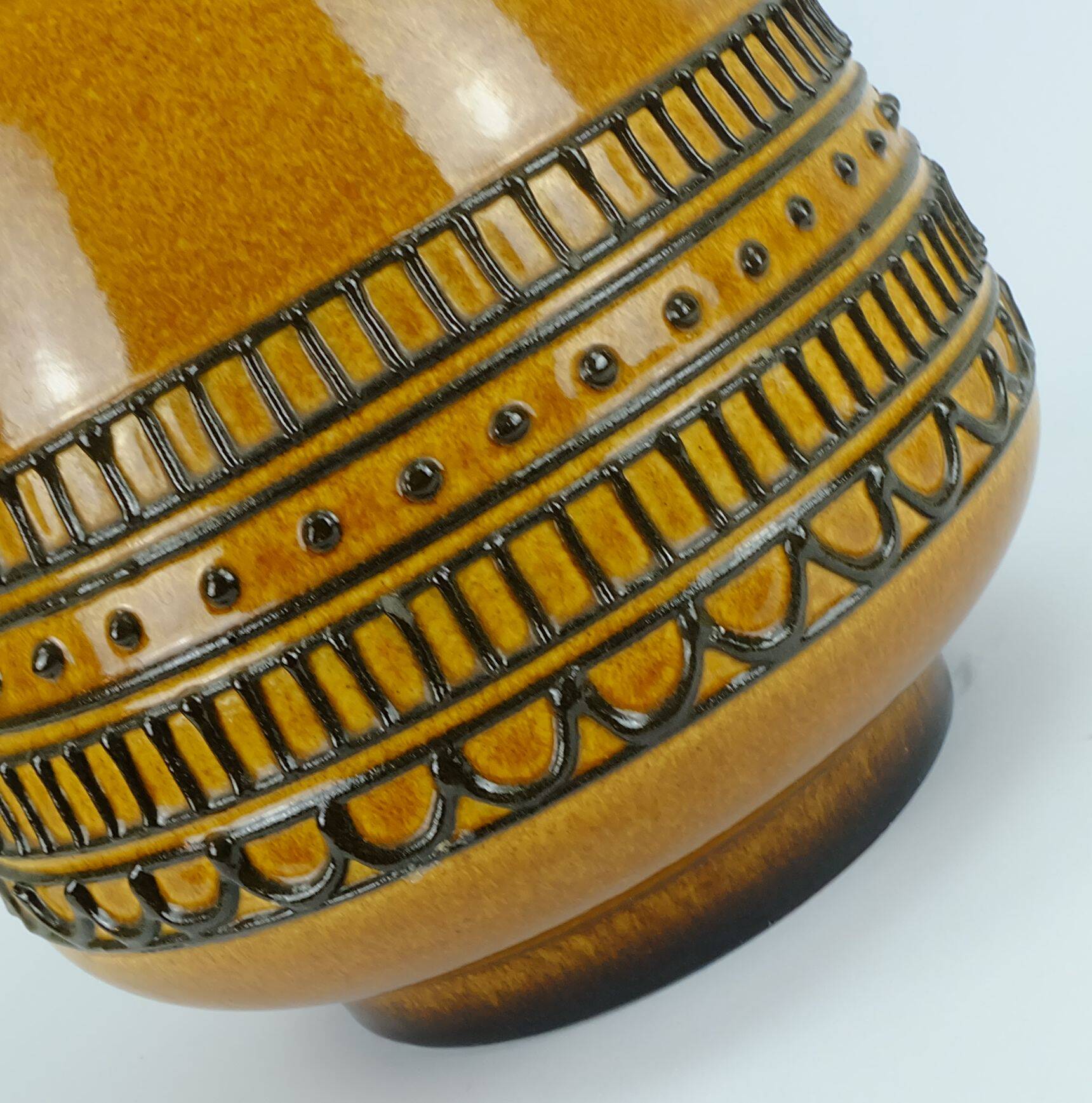 huge 60's VASE jug model 88 35 amber and brown with black abstract pattern