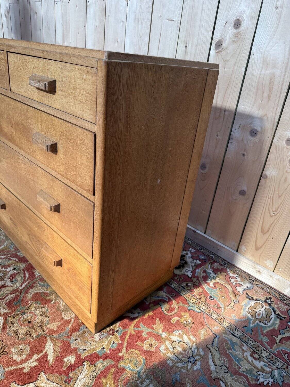 Solid oak chest of drawers from the 1950s.