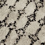 Ecru Berber rug black tribal pattern 160x230 cm