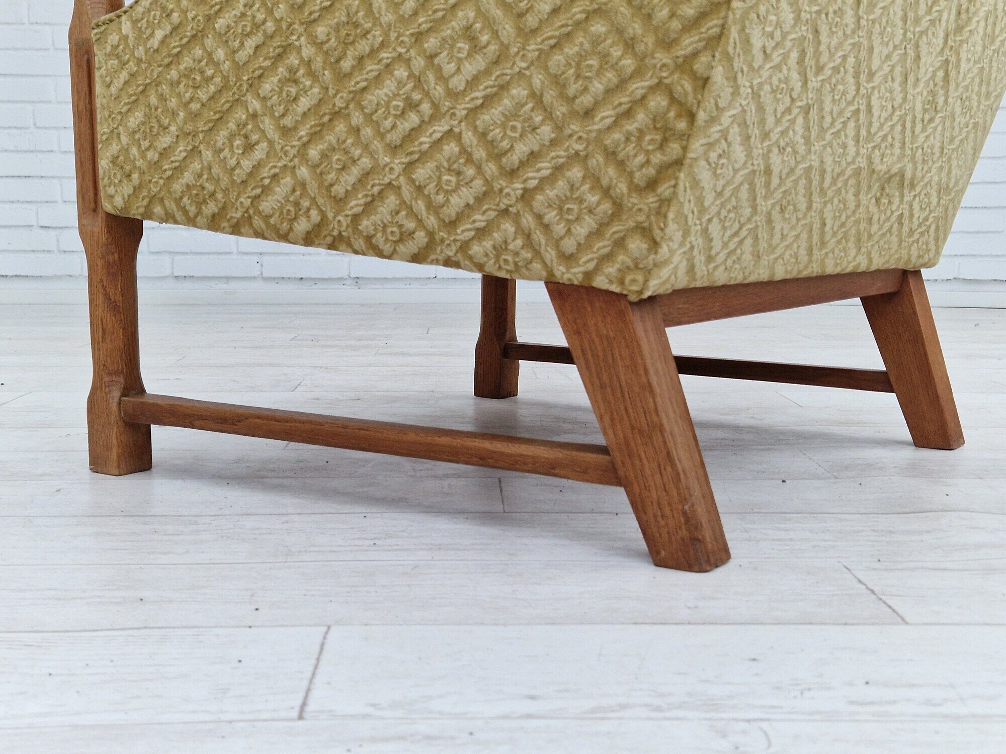 1960s, Danish design, lounge chair, furniture fabric, oak wood