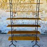 Wall system has 6 Scandinavian modular shelves