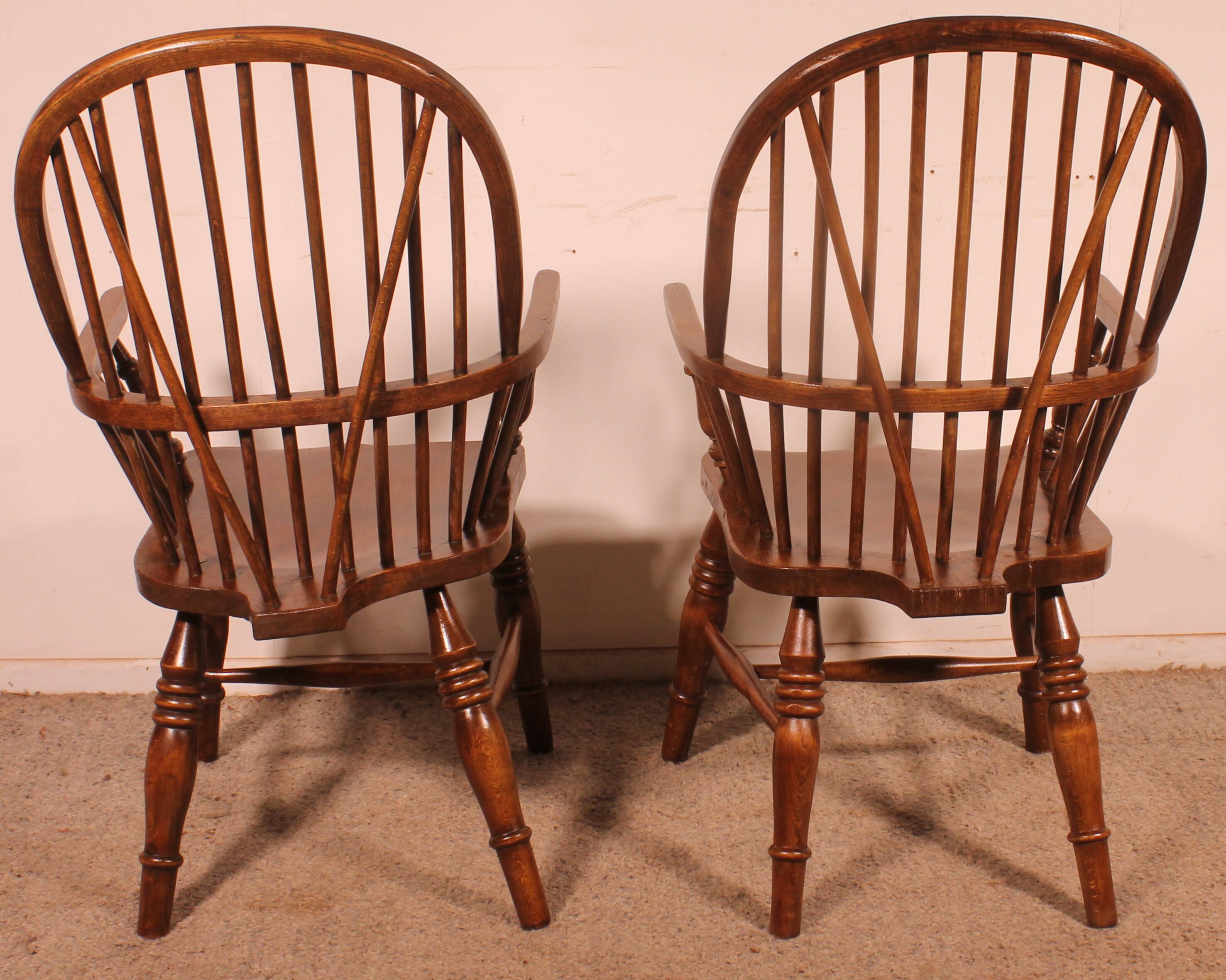 Paire De Fauteuils Windsor Anglais du 19° siècle