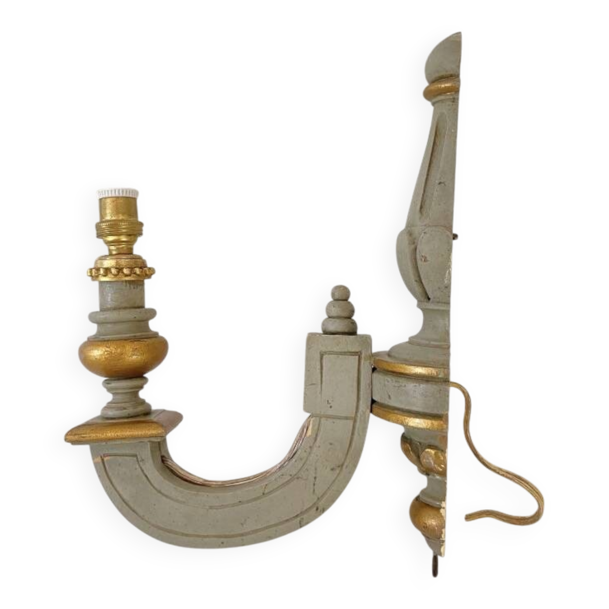 Wooden wall light in Gustavian style
