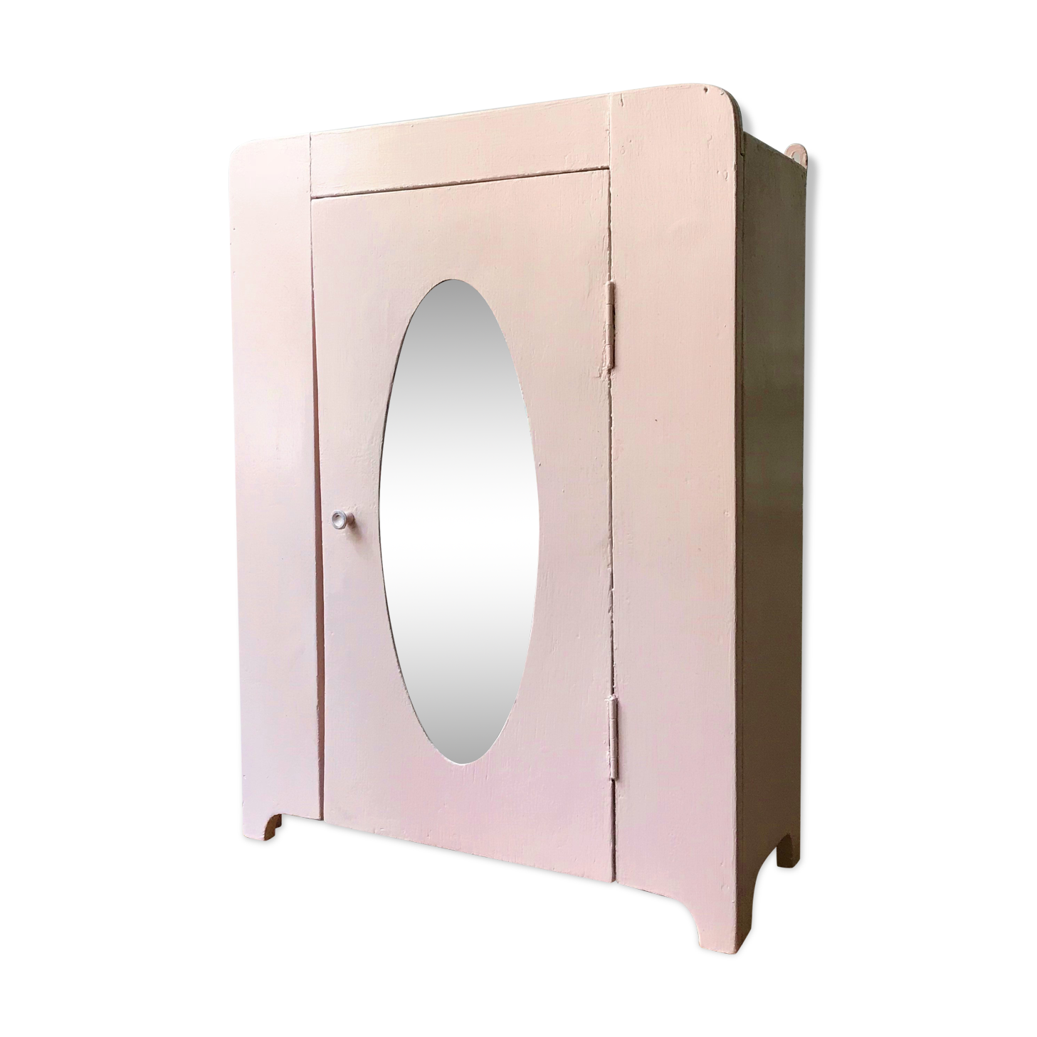 Small powder pink vintage wardrobe