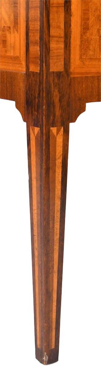 Louis XVI style commode in marquetry