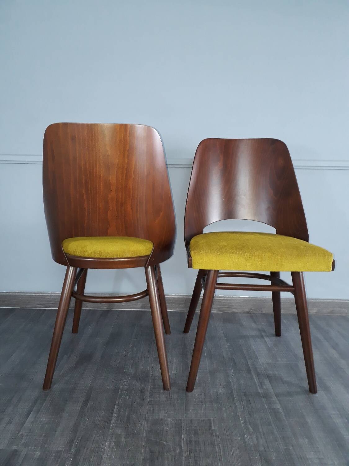Set 4 chaises TON514 par Oswald Haerdtl, 1960s