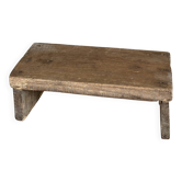 Small auxiliary stool in upcycled teak with a small hollow under the seat (3273)