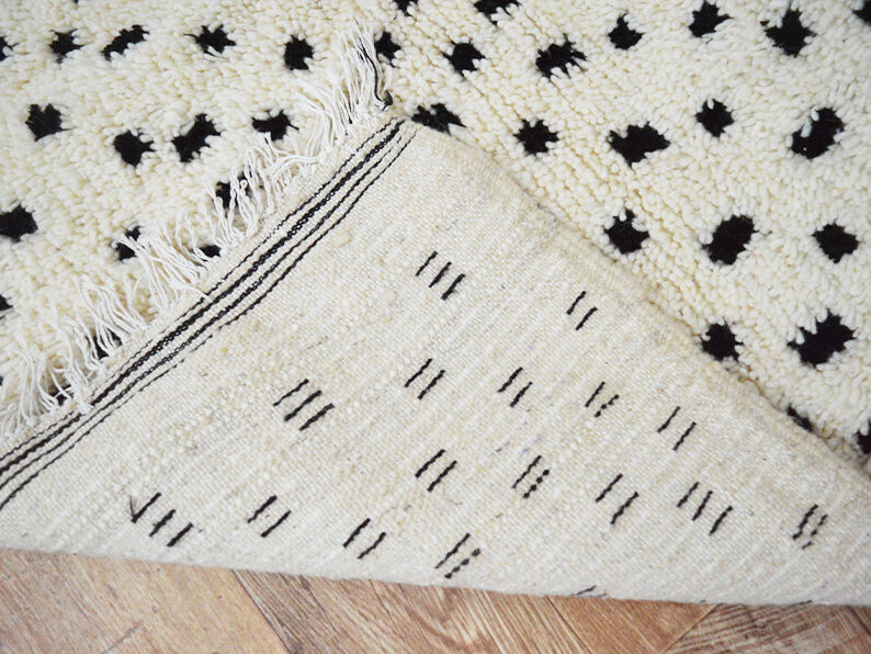 Handmade moroccan berber carpet 260 x 160cm