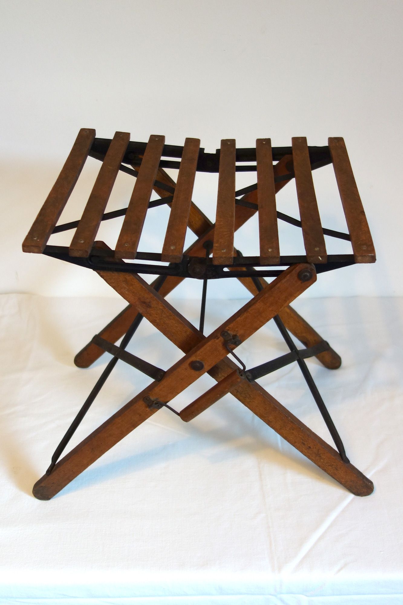 Very old folding stool with carrying handle 30/40s