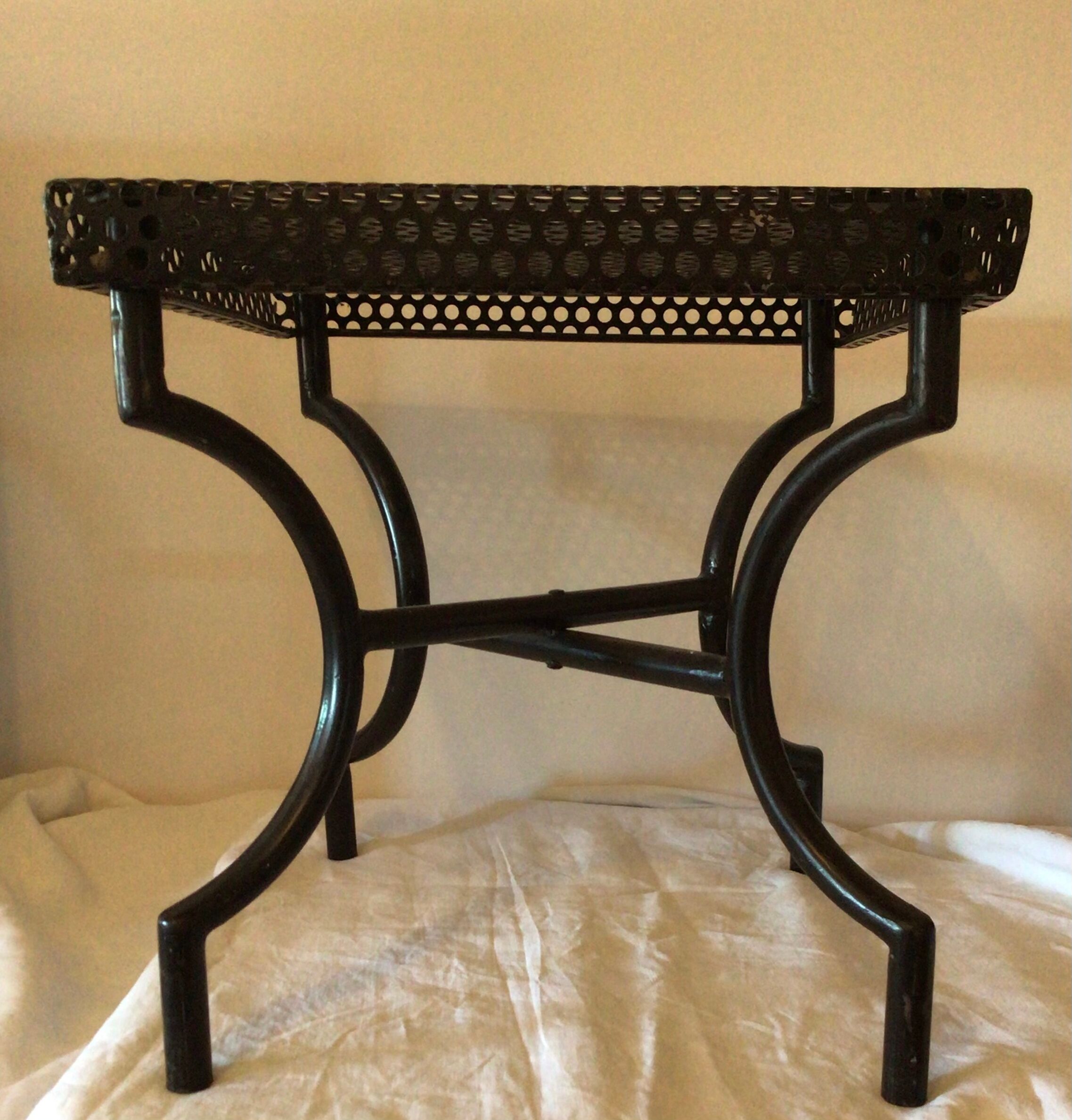 Square metal coffee table with hole