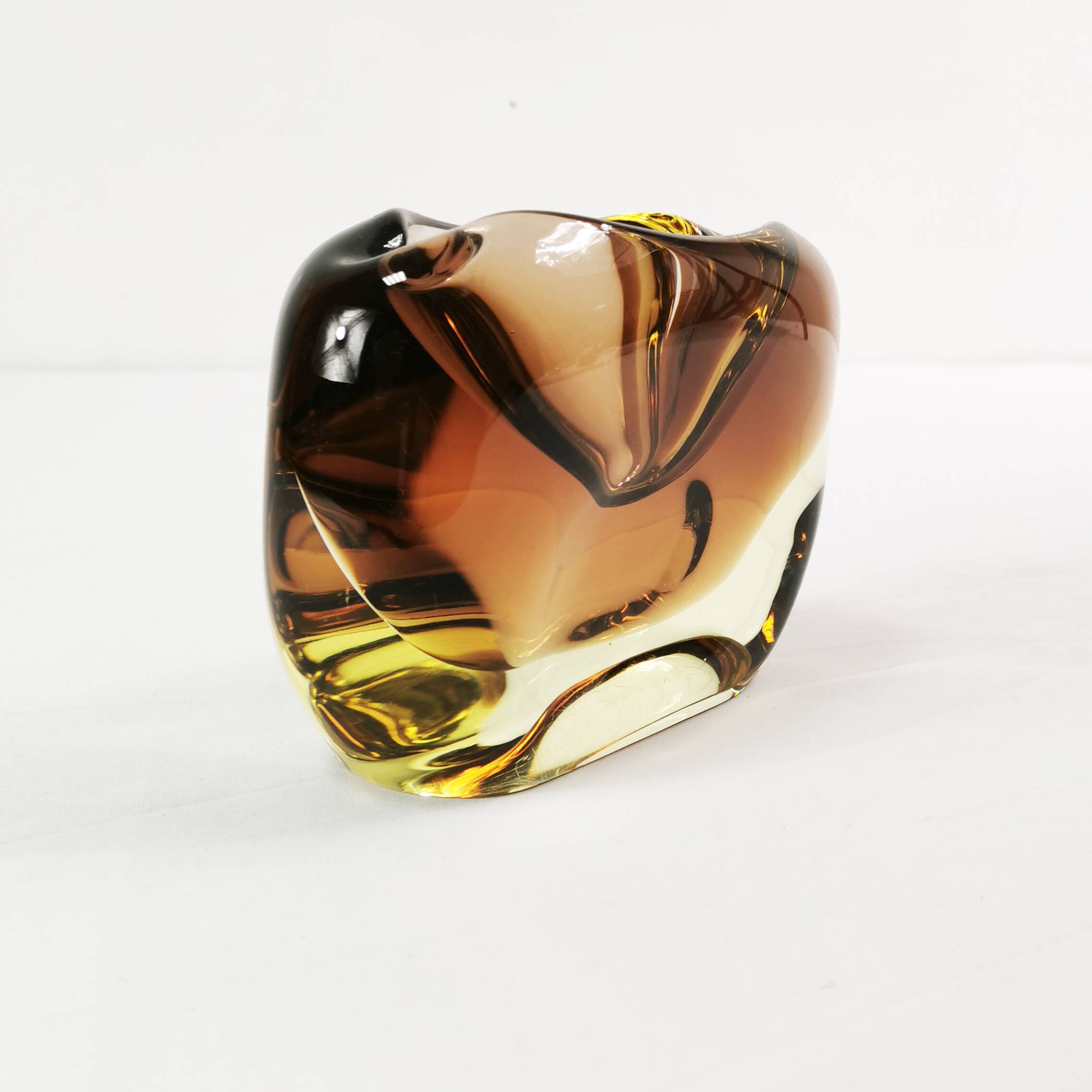 Bohemian Art Glass ashtray, Železný Brod (ZBS), designed by Miloslav Klinge