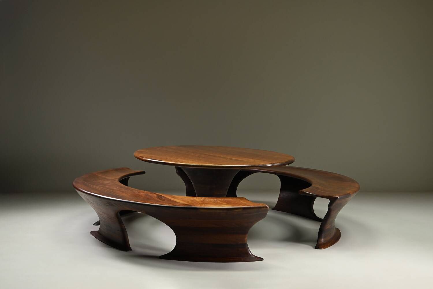 Oval dining set by Marc van Rampeberg for Rampelberg Designs, Kenya Afrik.