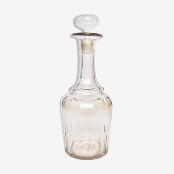 Glass carafe