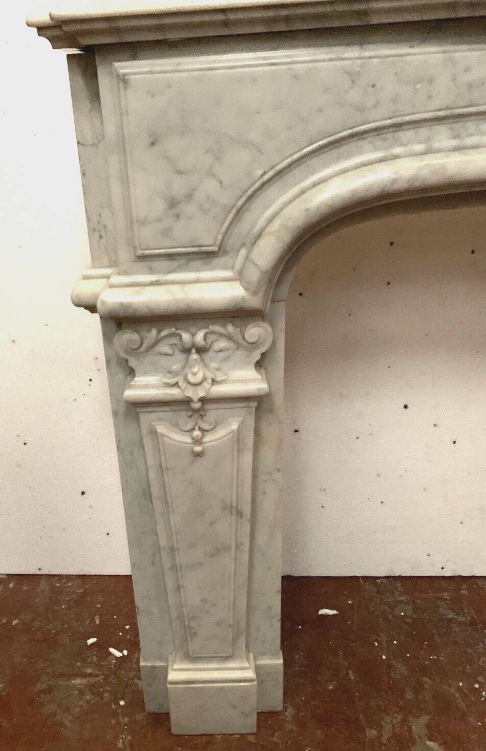 Regency style fireplace in white Carrara marble, Italy, 19th century.