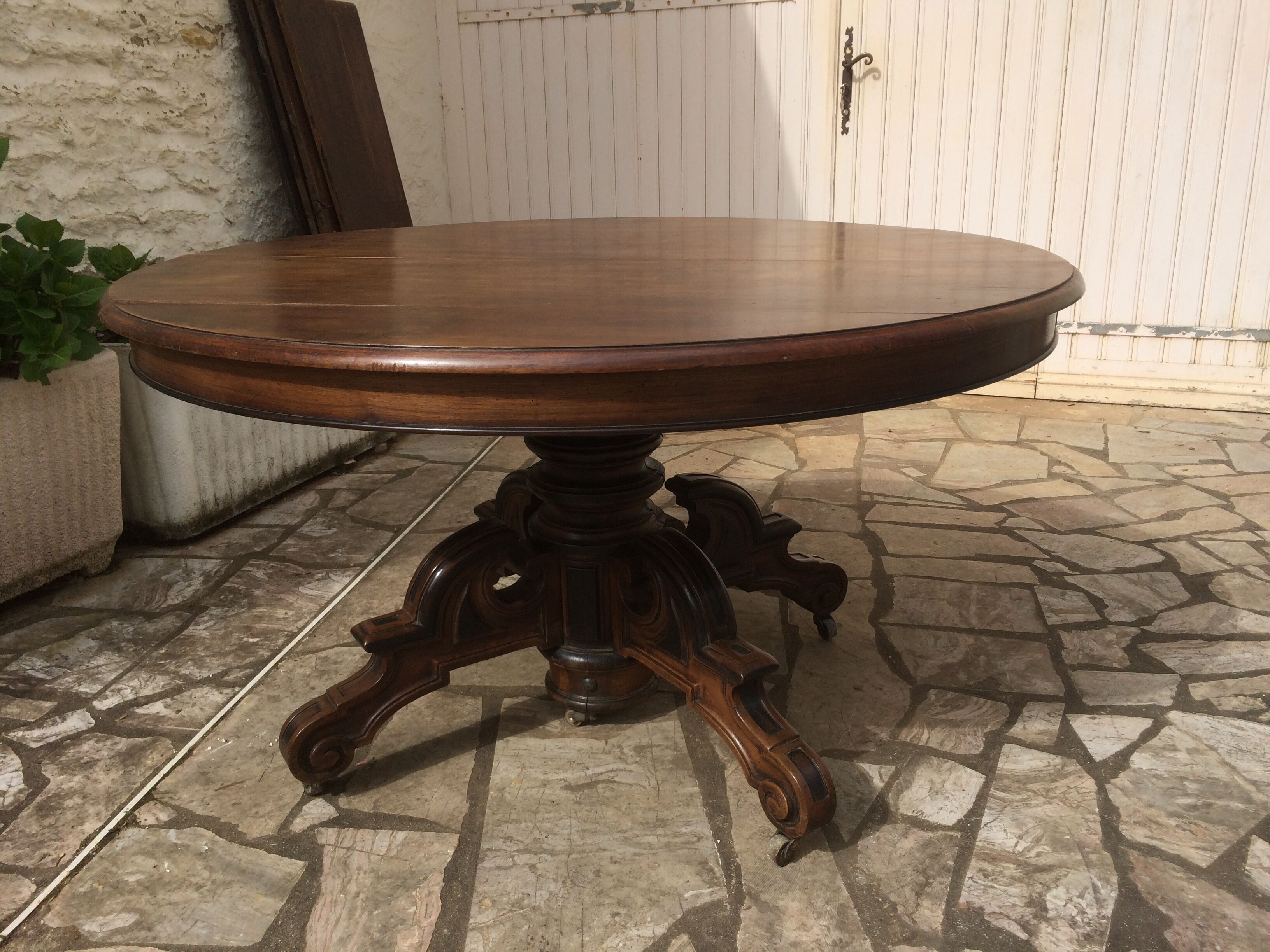 Oval table with walnut extensions Napoleon III era