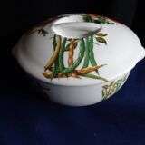 Legumier en porcelaine