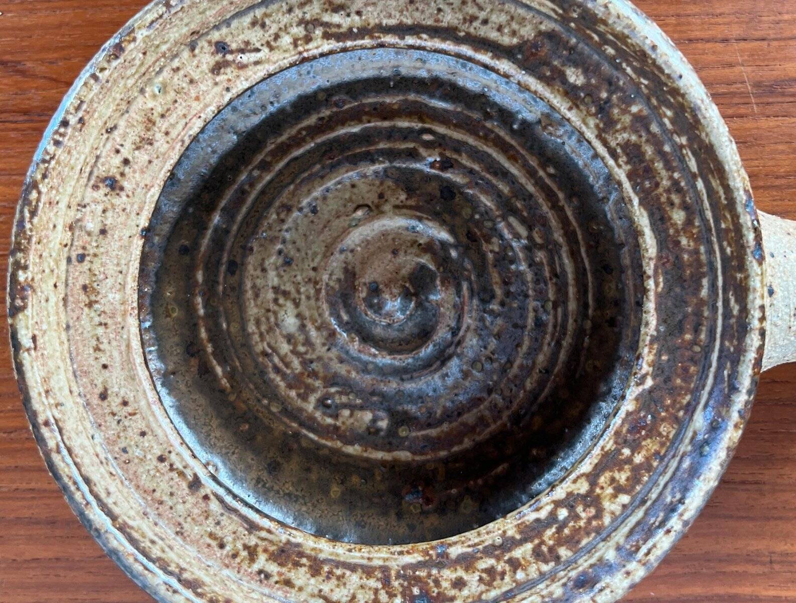 Danish studio pottery bowl from the mid-century by Tue Poulsen for Tue Keramik, 1960s.