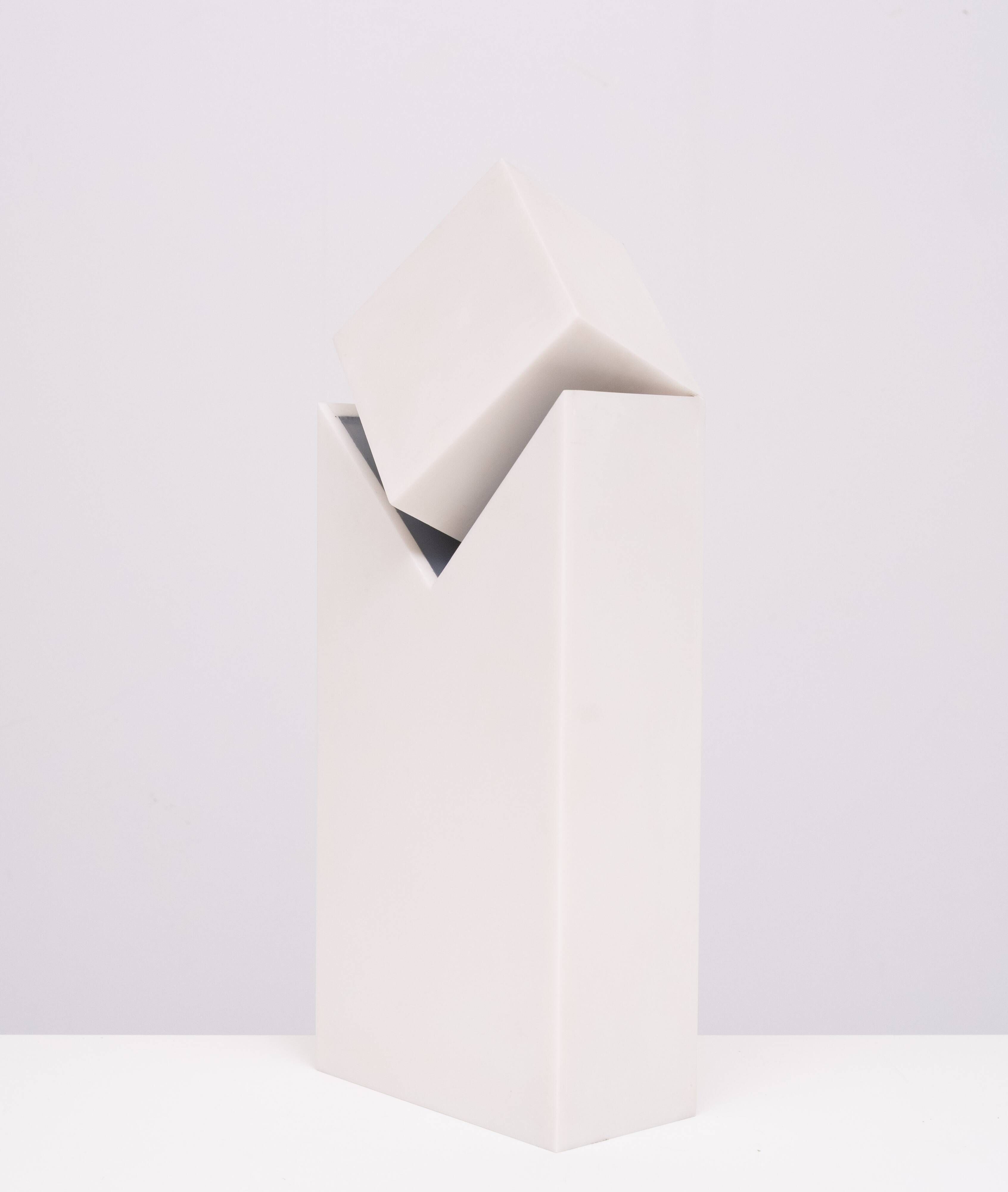 v.d.Made Modern Table Lamp, Hand-Crafted Synthetic, Netherlands, 1980s