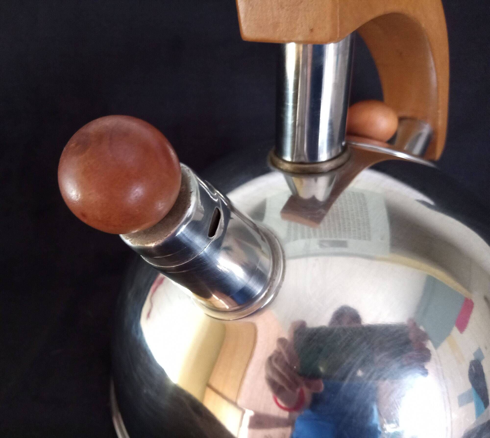 Art Deco manual kettle in stainless steel and wood, cap. 2L, 1930s