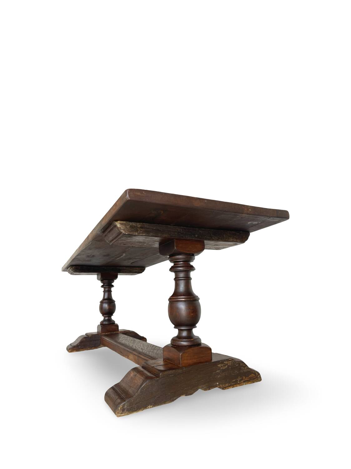 A fine 18th Century French walnut dining table