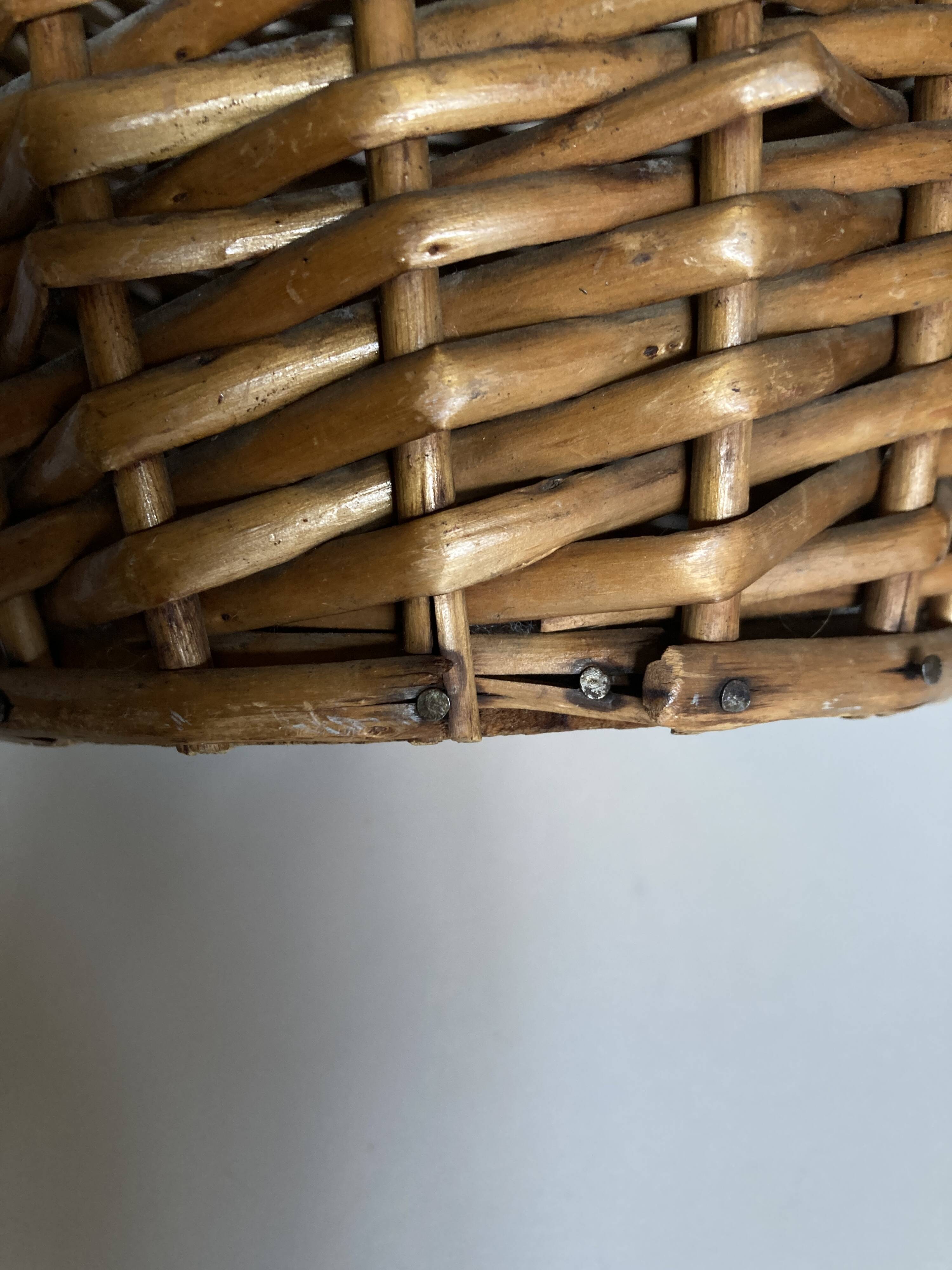 XL wicker planter from basket makers 1960