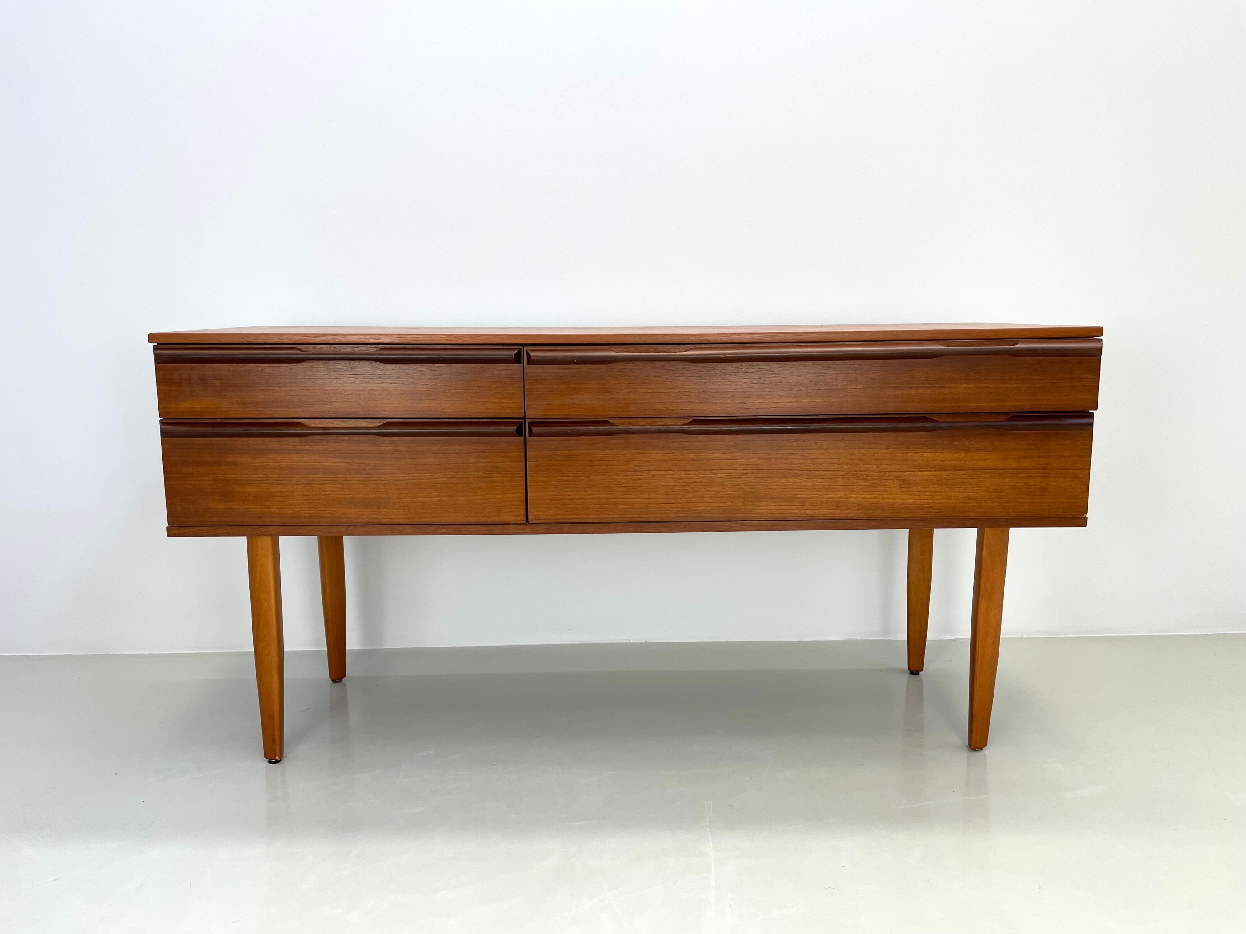 Avalon sideboard 1960