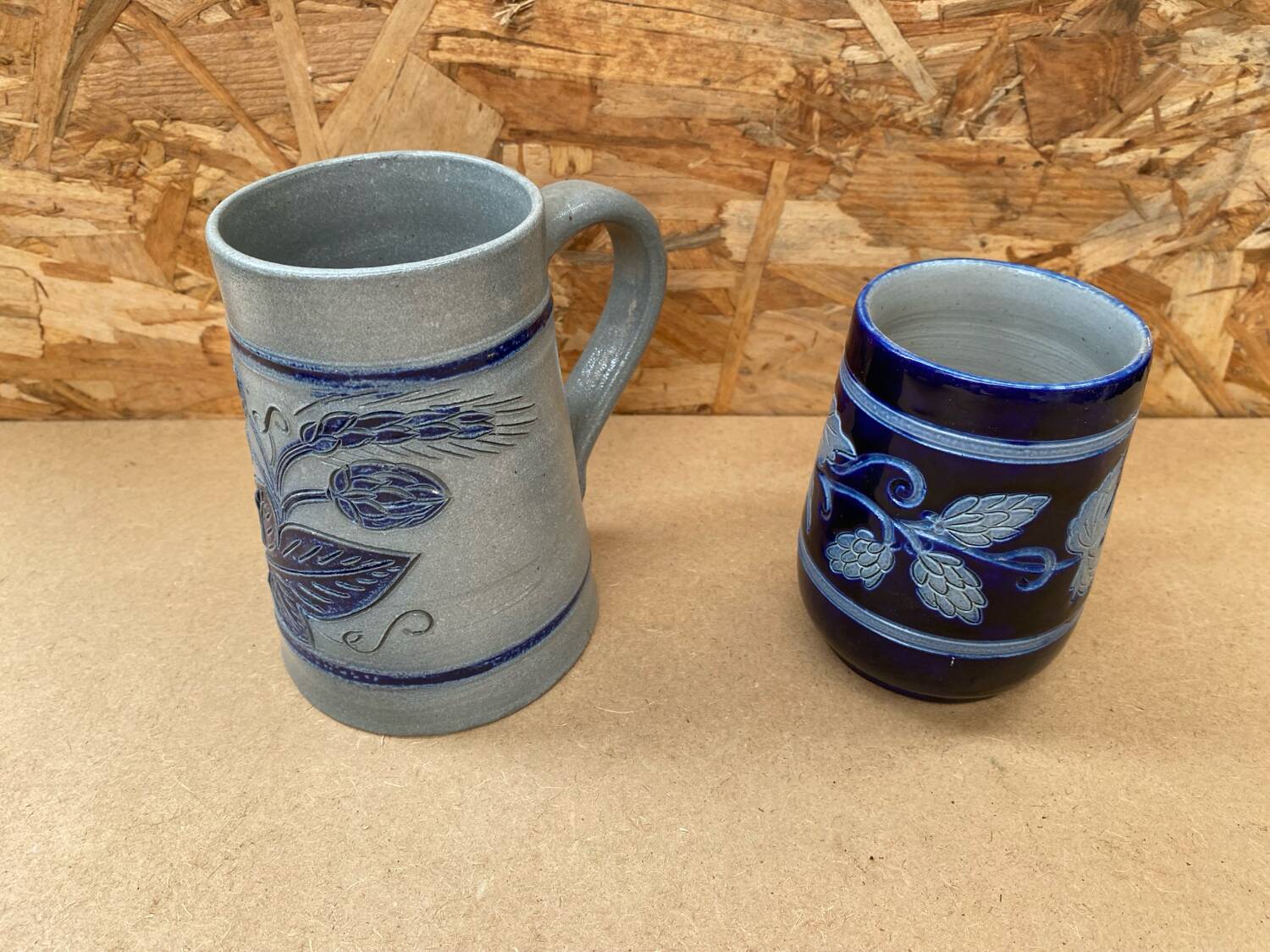 Pair of beer steins betschdorf schmitter alsace stoneware grey blue decor vintage